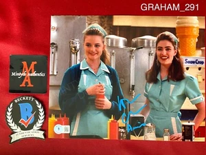 Heather Graham autographed signed 8x10 photo Twin Peaks Beckett COA - Picture 1 of 4