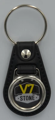 KING OF ROAD IRON Schlüsselanhänger bestimmt für Fans Moto Guzzi V7 Stone keychain keyring ring
