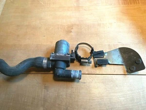 MERCEDES W124 126 129 460 463 HEIZVENTIL ORIGINAL 0005062564 ORIG. HALTERUNG - Imagen 1 de 2