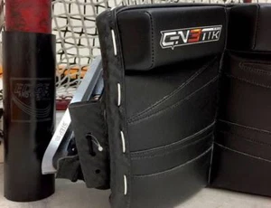 Edge Protech Goalie Skate Blade Protector! Blade Protection Against Goal Posts - Bild 1 von 5