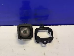 Kamera cofania VOLVO S60 II 31423236 2,5 benzyna 187kw 2015 25030534 - Zdjęcie 1 z 3