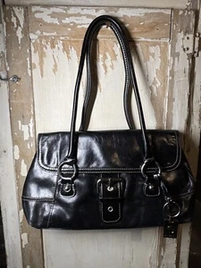 Giani Bernini Black Leather Shoulder Flap Bag with White Trim and Key Fob - Picture 1 of 18