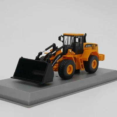 1:72 Hyundai HL740TM Wheel Loader Model - Alloy Construction Vehicle Diecast - Image 1 of 4