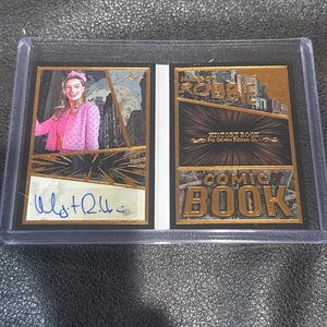 Margot Robbie 2024 Foglia Libro Storia Cultura Pop Auto Card #/25!! Harley Quinn - Foto 1 di 6