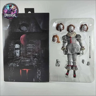 NECA - IT Ultimate Pennywise Action Figure - 18cm - Statua Da Collezione - Immagine 1 di 4