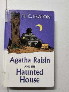 Agatha Raisin And The Haunted House M.C. Beaton Large Print - Picture 1 of 12