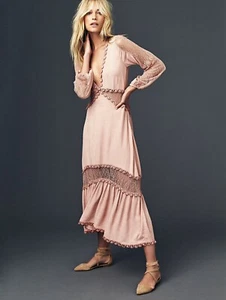 Nuevo sin etiquetas Vestido midi For love and Lemons Lilou azul marino talla L $395 - Imagen 1 de 6