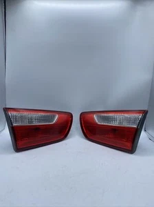 2012-2017 Kia Rip Inner Tail Light RH LH Pair Oem - Foto 1 di 13