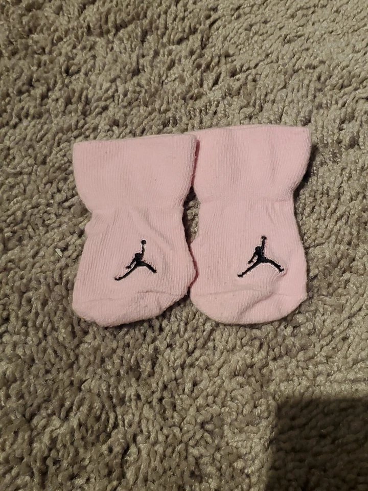Botines Jordan para bebé recién nacido Foto 1 de 2