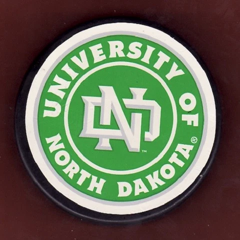 NORTH DAKOTA FIGHTING SIOUX 2013-2014 ND LOGO White sticker PUCK Rk2Rw4 #11L_#6L Cover