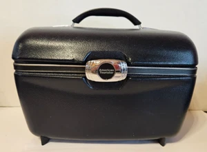 American Tourister Dark Blue Hard Shell Train/Makeup Case - Picture 1 of 12