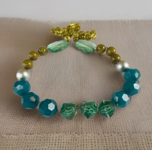Vintage faceted beaded statement multi colored necklace 32 inches in length - Picture 1 of 6