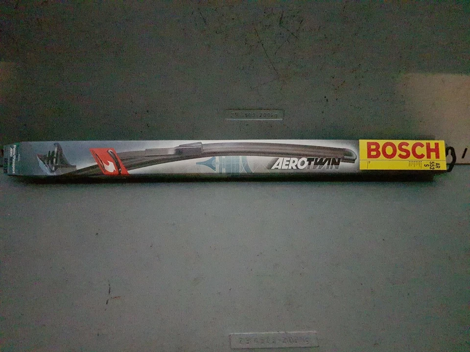 2 x BOSCH AEROTWIN СТЕКЛООЧИСТИТЕЛЬ ПЕРЕДНИЙ AR552S ALFA ROMEO 147 01-05 GT 03-05 - Изображение 1 из 1