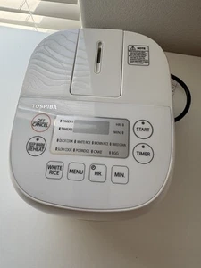Toshiba TRCS02 Cuociriso 1.6L - Multifunzione 8 in 1 - Testato Funzionante - Foto 1 di 16
