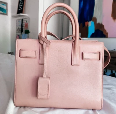 SAINT LAURENT Nano Sac De Jour Rosa Pálido Foto 1 de 4