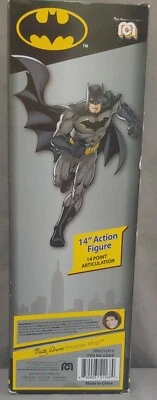 Figura de acción oficial de Batman Mego 14" edición limitada DC Comics Foto 1 de 4