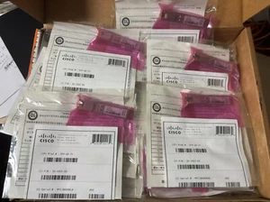 Módulo transceptor SFP-GE-T NUEVO Original Cisco SFP 1000Base-T RJ45 NUEVO EN CAJA - Imagen 1 de 6