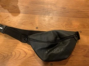 PANDORA Limited Edition Black Belt Bag Fanny Pack  - Picture 1 of 4