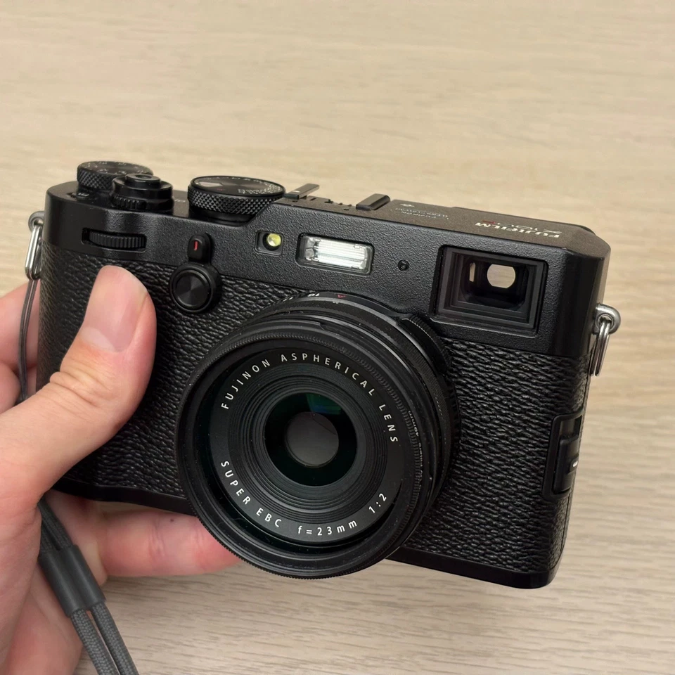 Fujifilm X100F 24.3 MP APS-C Digital Camera English language Work well Black - Image 1 of 4