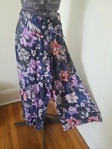 A.N.A Cropped Pants 20W Flowy Lightweight Tie Front Flowers - Picture 1 of 12
