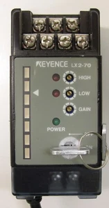 Keyence LX2-70 Unità Amplificatore Sensore Laser Thrubeam - Foto 1 di 5