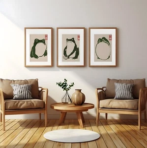 Japanese Matsumoto Shoji Frog Print Set of 3 Vintage Green Frog Ukiyo-e Wall Art - Picture 1 of 3