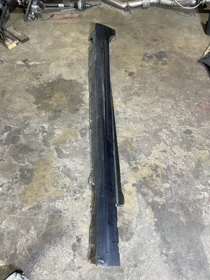 BMW M6 650i 640i Gran Coupe F06 Right Side Skirt Rocker Molding 2013 - 2019 OEM - Image 1 of 4