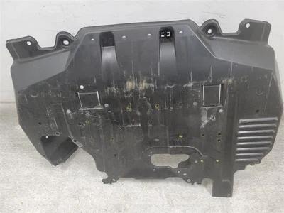 Cubierta protectora contra salpicaduras de motor Subaru Forester 2014-2016 2,5 L 56410SG001 Foto 1 de 4