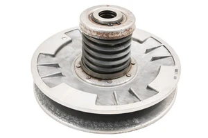 16 Kubota RTV400CI Secondary Driven Clutch - Picture 1 of 3