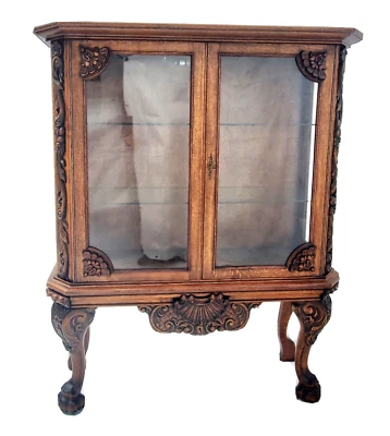 Antique Oak Display China Cabinet Display Hutch with Claw Feet & Ornate Carving - Изображение 1 из 4