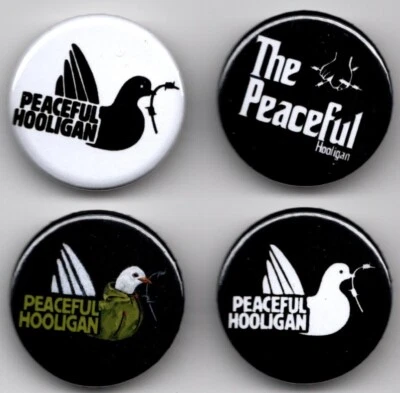 4x FRIEDLICHE HOOLIGAN 25 mm Pin Knopfabzeichen - MOD - SKINHEAD - PUNK - TAUBE - Bild 1 von 4