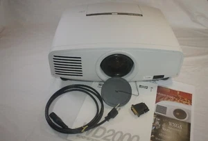 WD2000 MITSUBISHI PROJECTOR HD 720p 1080i - Picture 1 of 17