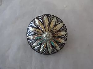 Schal Rutsche Hansen Western Gear Bandana Concho Wild Rag Gänseblümchen Eisen Silber 1 1/2 Zoll - Bild 1 von 2