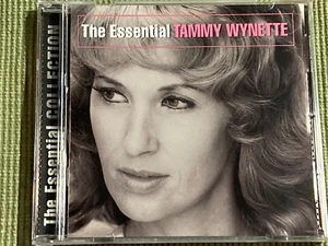 TAMMY WYNETTE THE ESSENTIAL 14 TRACK CD FREE SHIPPING - Picture 1 of 2