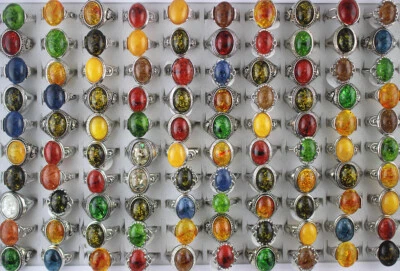 Lote al por mayor de 35 piezas de anillos de resina ovalados surtidos clásicos de moda joyas para dama Foto 1 de 4