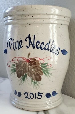 Rowe Pottery Works Crock Utensil Holder Vase PINE NEEDLES 2015 Pinecones - Image 1 of 4