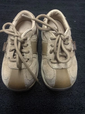 Stride Rite H Taupe Gamuza Niño Caminando Niños Zapatos con Cordones De Colección talla 6 M Foto 1 de 4