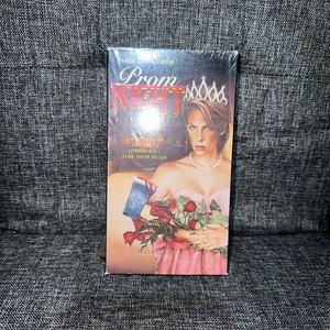 Prom Night (Gently Used VHS 1992) HORROR/SUSPENSE Jamie Lee Curtis CULT FAVORITE - Picture 1 of 3
