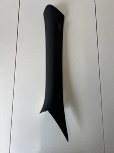 Mercedes-Benz CLA A-Säulenverkleidung links A1176905500 - Bild 1 von 5