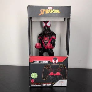 Marvel Spiderman Handy und Gaming Controller Halter Miles Morales. Cable Guys - Bild 1 von 4