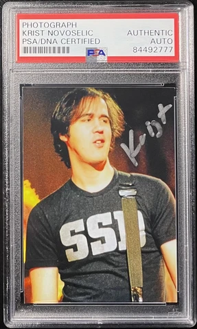 KRIST NOVOSELIC NIRVANA SIGNED PHOTOGRAPH AUTOGRAPH PSA DNA CERTIFIED PICTURE Cover
