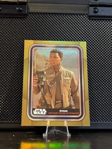 2023 TOPPS STAR WARS FLAGSHIP FINN #11 GOLD FOIL PARALLEL - Bild 1 von 2