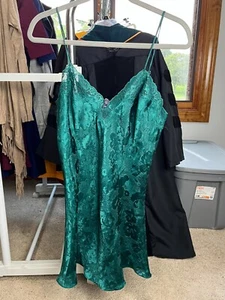 Womens Cacique Lingerie Green/Teal Babydoll Chemise Nightie Gown Medium M - Picture 1 of 4
