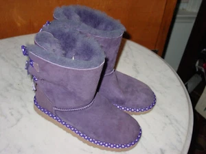UGG Girls Bailey Bow Purple Polka Dot 1007051K Youth Pull On Suede Boots Size 4Y - Picture 1 of 14