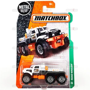 Matchbox Road Mauler #101 2017 blanco - MBX Explorers - Mattel DVL02 1:64 - Imagen 1 de 3