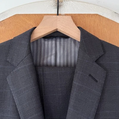Banana Republic Suit Mens 36S Gray Windowpane 2 Button Trabaldo Togna Wool 30x29 - Image 1 of 4