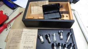 Strumento di misura sconosciuto VICKERS test di durezza diamante ZEISS JENA accessori scatola #T226 - Foto 1 di 9