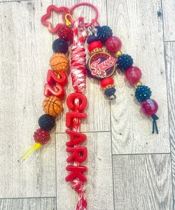 Bolso con cuentas de baloncesto Caitlin Clark Indiana Fever encanto | Hecho a mano - Imagen 1 de 1