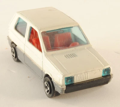 Polistil RN18 Fiat Panda 1983 bianco RARO modello auto scala 1:55 - Immagine 1 di 4