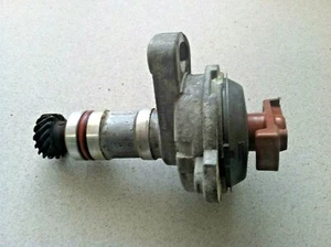 1987-1993 MERCEDES-BENZ 190e W201 ~ IGNITION DISTRIBUTOR 4 CYL. ~ A0031584201 - Picture 1 of 4